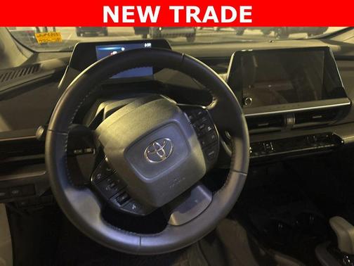 2025 Toyota Prius LE