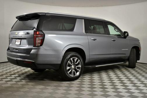 2022 Chevrolet Suburban LT