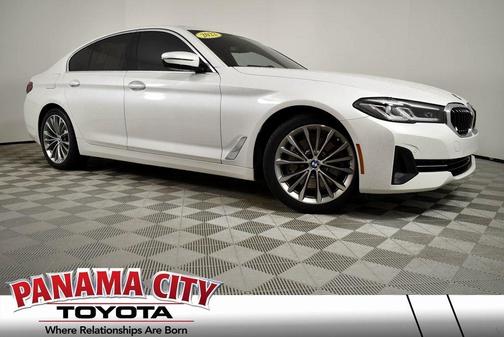 2022 BMW 530 i