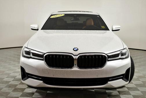 2022 BMW 530 i