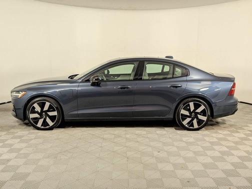 Denim Blue Metallic 2024 Volvo S60 Recharge Plug-In Hybrid T8 Plus Dark Theme
