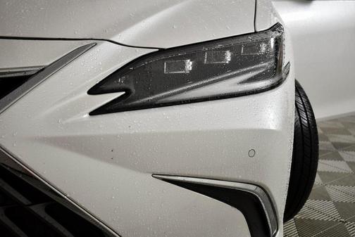2023 Lexus ES 350 Ultra Luxury