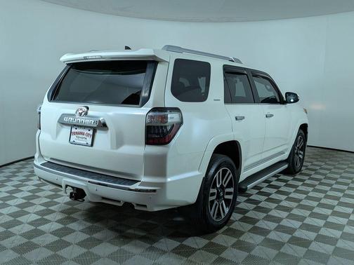 Blizzard Pearl 2019 Toyota 4Runner Limited