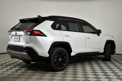 2024 Toyota RAV4 Hybrid XSE