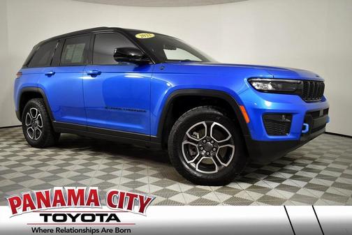 2022 Jeep Grand Cherokee 4xe Trailhawk