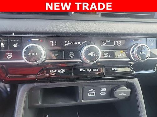 2023 Honda Pilot AWD Elite