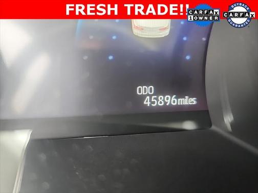 2022 Toyota Camry Hybrid XLE