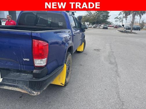 2022 Toyota Tacoma SR5