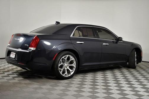 2018 Chrysler 300C 300C