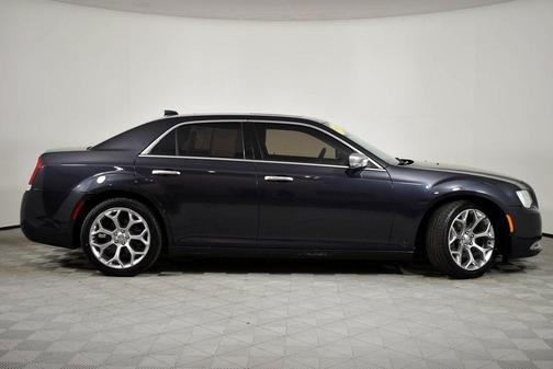 2018 Chrysler 300C 300C