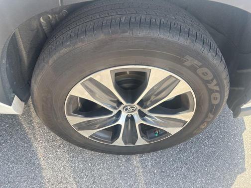 Wind Chill Prl 2023 Toyota Highlander XLE