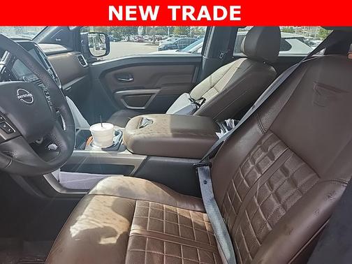 2024 Nissan Titan Platinum Reserve