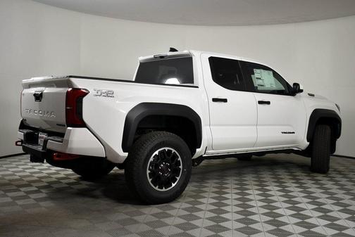 2025 Toyota Tacoma Hybrid TRD Off Road