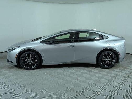 Cutting Edge 2025 Toyota Prius XLE