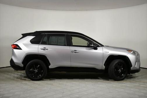 2019 Toyota RAV4 Hybrid SE