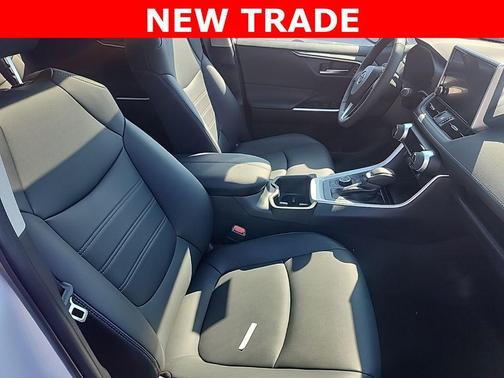 2025 Toyota RAV4 Hybrid XLE Premium