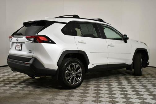 2025 Toyota RAV4 Hybrid XLE Premium