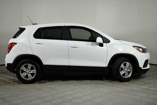 2022 Chevrolet Trax LS