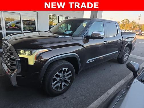 2022 Toyota Tundra Hybrid 1794 Edition