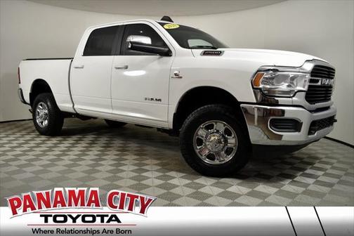2020 RAM 2500 Big Horn Crew Cab 4X4 6'4' Box