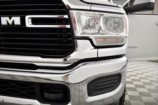 2020 RAM 2500 Big Horn Crew Cab 4X4 6'4' Box