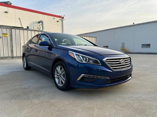 2015 Hyundai SONATA SE