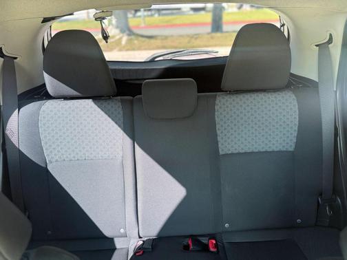 2015 Toyota Yaris SE