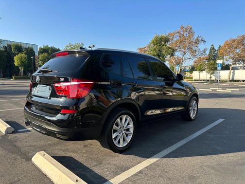 2017 BMW X3 sDrive28i