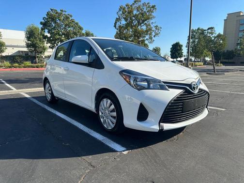 2017 Toyota Yaris L