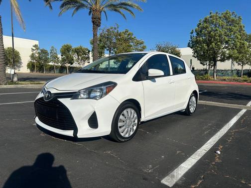2017 Toyota Yaris L