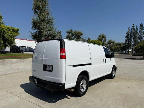 2015 Chevrolet Express 2500 Work Van