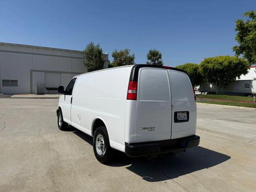 2015 Chevrolet Express 2500 Work Van