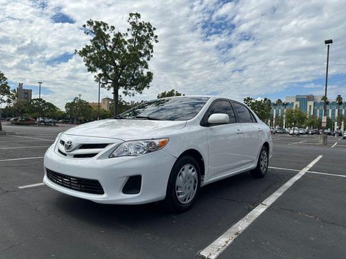 2011 Toyota Corolla LE