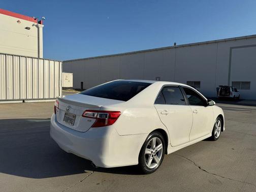 2013 Toyota Camry LE