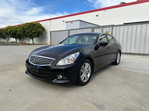 2010 INFINITI G37 Journey