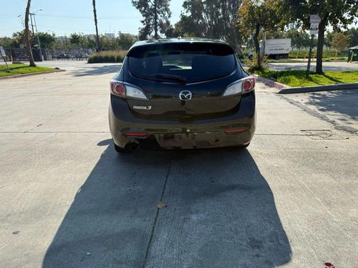 2012 Mazda Mazda3 i Touring