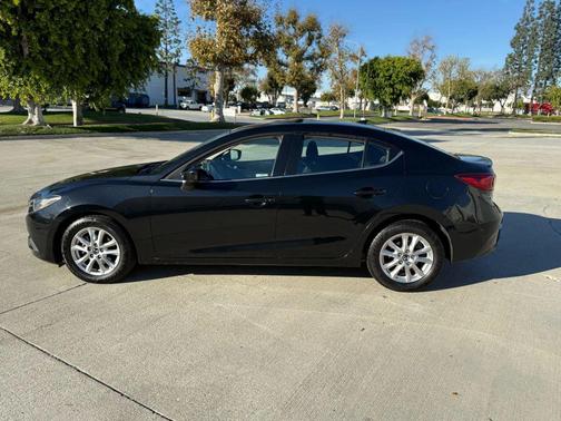 2016 Mazda Mazda3 i Touring