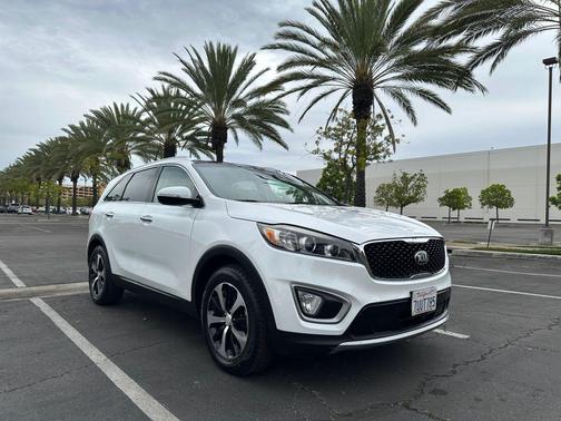 2017 Kia Sorento EX