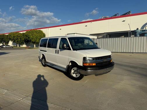 2014 Chevrolet Express 3500 LT