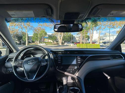 2018 Toyota Camry XLE