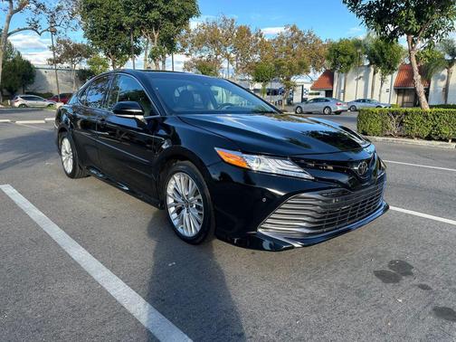 2018 Toyota Camry XLE