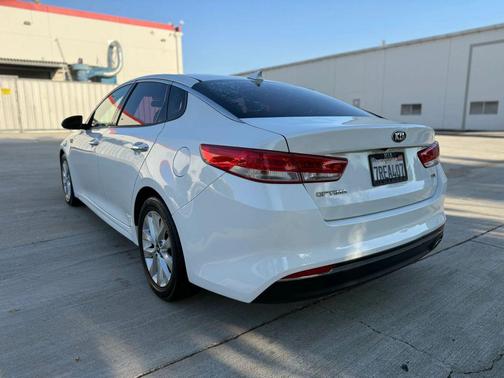 2016 Kia Optima EX