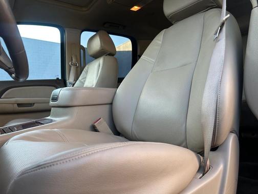 2009 Chevrolet Suburban 1500 LTZ