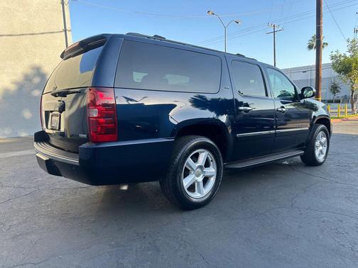 2009 Chevrolet Suburban 1500 LTZ