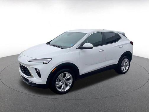 Summit White 2025 Buick Encore GX Preferred