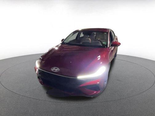 2025 Hyundai ELANTRA HEV Limited