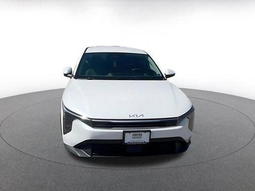 Snow White Pearl 2025 Kia K4 LXS