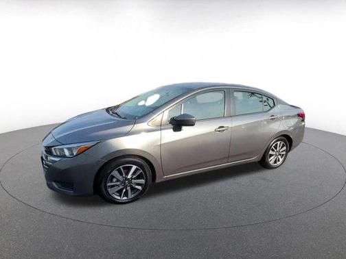 2023 Nissan Versa 1.6 SV