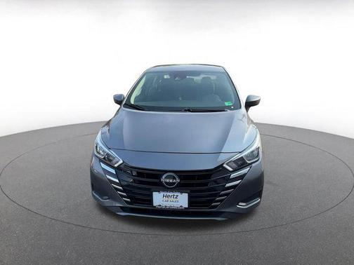 2023 Nissan Versa 1.6 SV