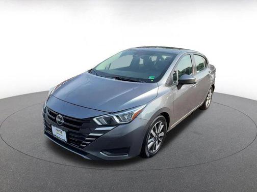 2023 Nissan Versa 1.6 SV